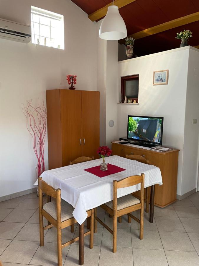 Leca- Small House Medulin Extérieur photo